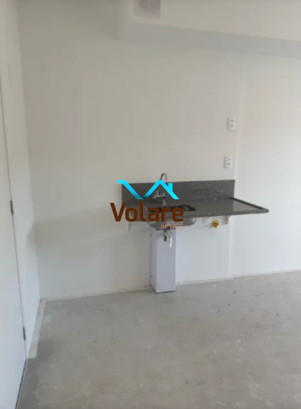 Apartamento à venda com 2 quartos, 41m² - Foto 4