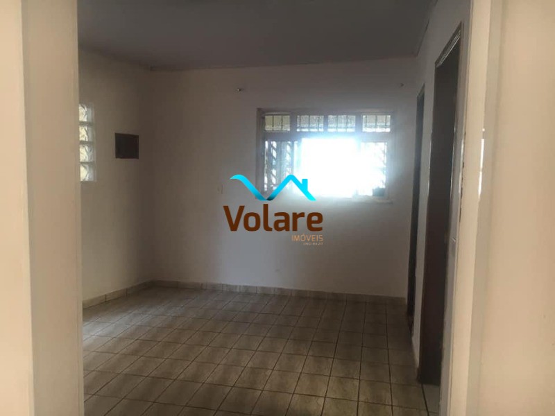 Casa à venda com 4 quartos, 182m² - Foto 3