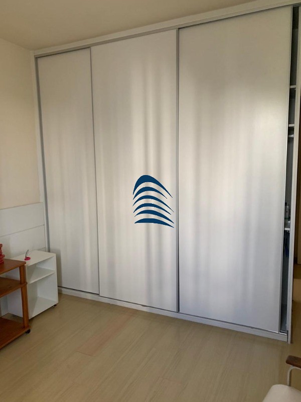 Apartamento à venda com 4 quartos, 220m² - Foto 12