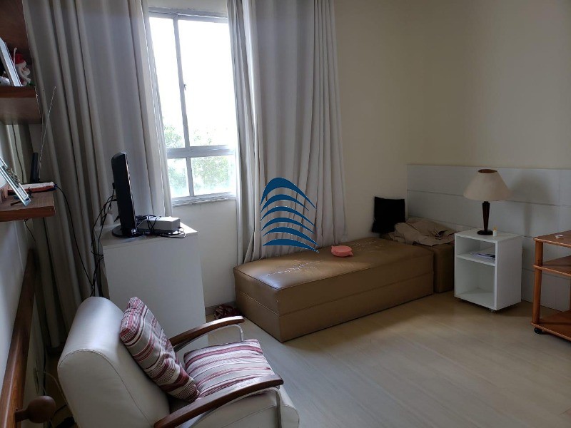 Apartamento à venda com 4 quartos, 220m² - Foto 47