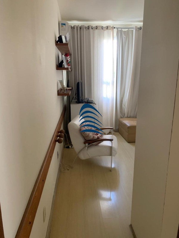 Apartamento à venda com 4 quartos, 220m² - Foto 17