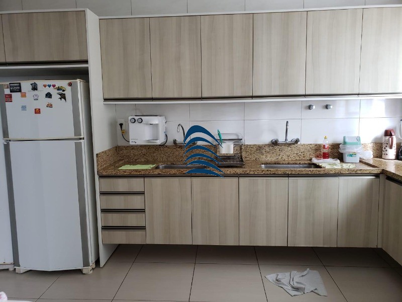 Apartamento à venda com 4 quartos, 220m² - Foto 46