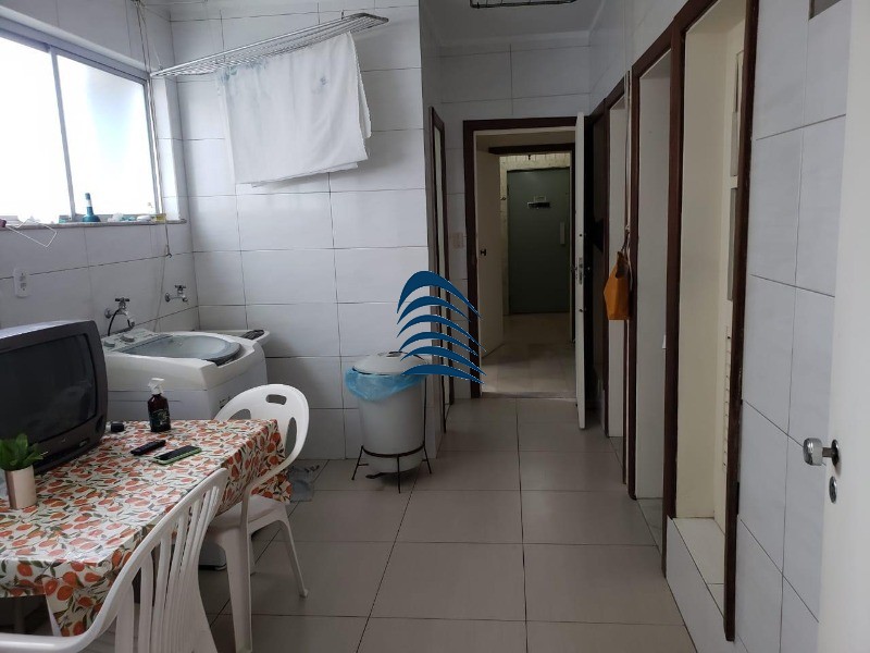 Apartamento à venda com 4 quartos, 220m² - Foto 35