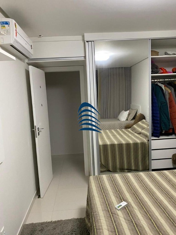 Casa à venda com 4 quartos, 325m² - Foto 15