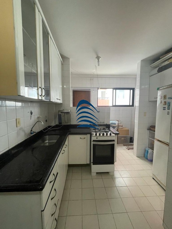 Apartamento à venda com 3 quartos, 117m² - Foto 4