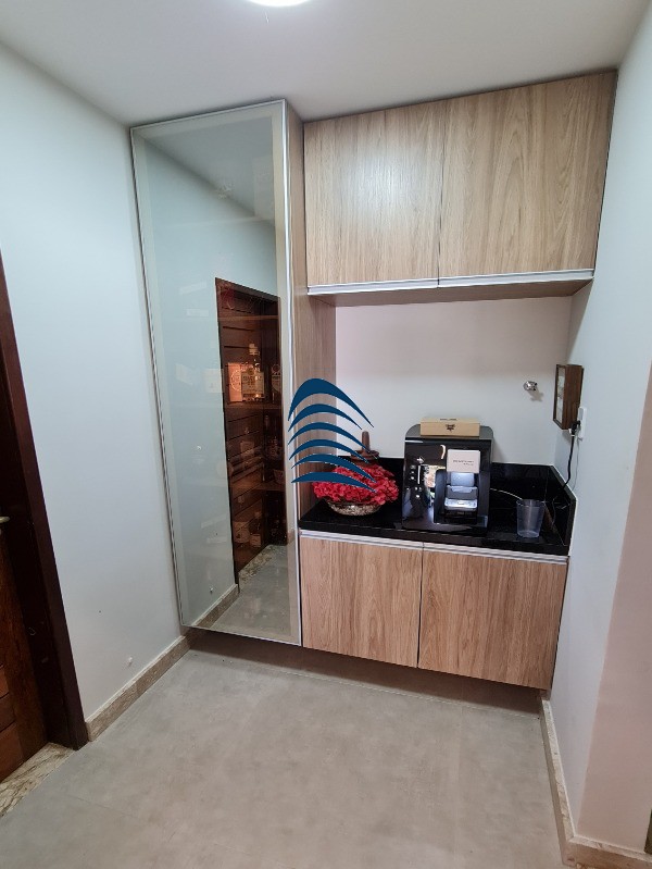 Casa à venda com 4 quartos, 1370m² - Foto 19