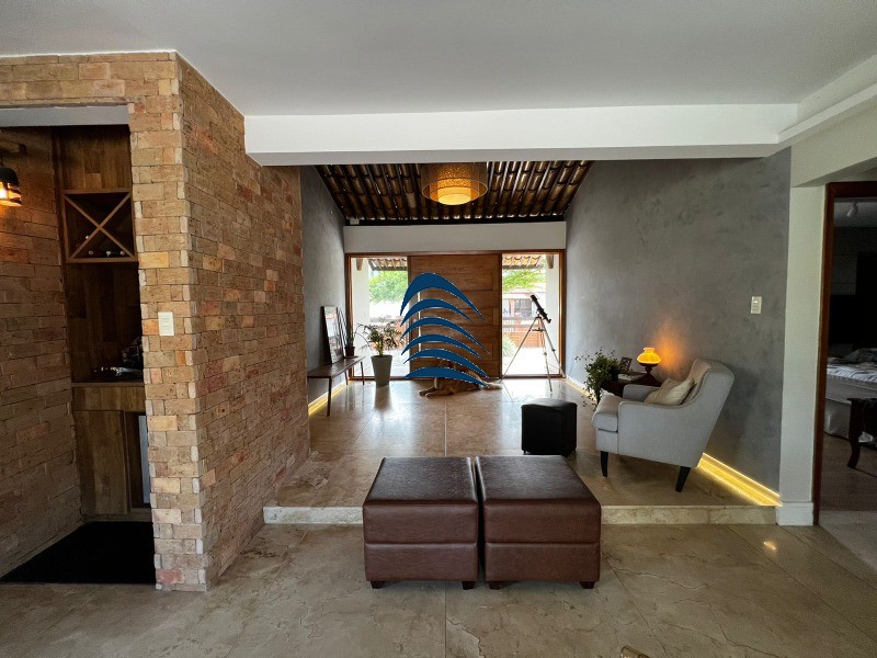 Casa à venda com 4 quartos, 250m² - Foto 17