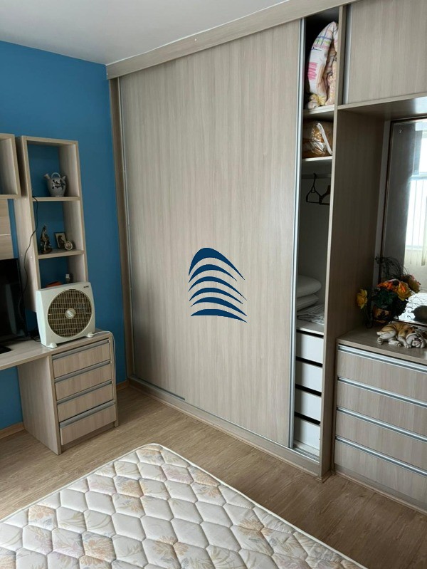 Apartamento à venda com 3 quartos, 140m² - Foto 5