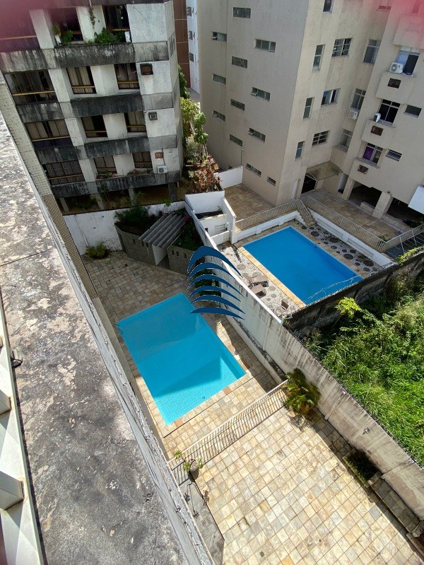 Apartamento à venda com 4 quartos, 210m² - Foto 9