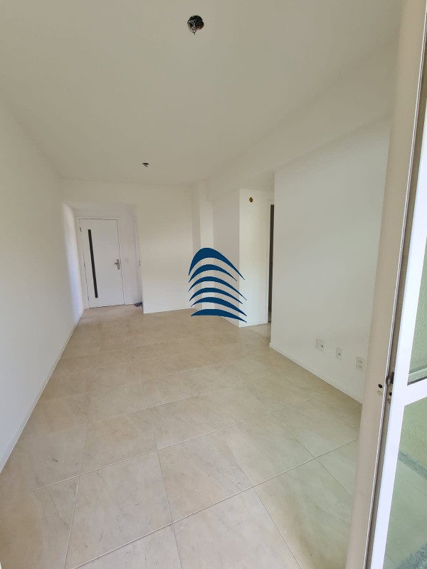 Apartamento à venda com 3 quartos, 89m² - Foto 3