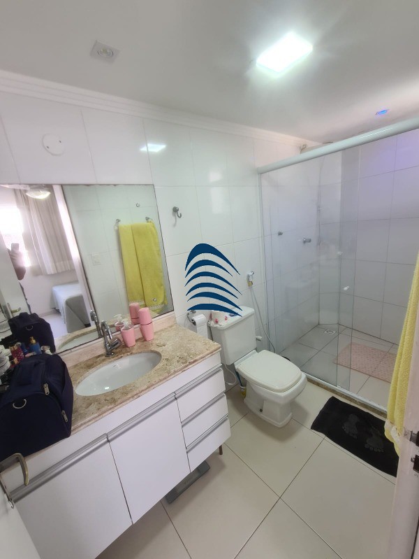 Apartamento à venda com 3 quartos, 136m² - Foto 4