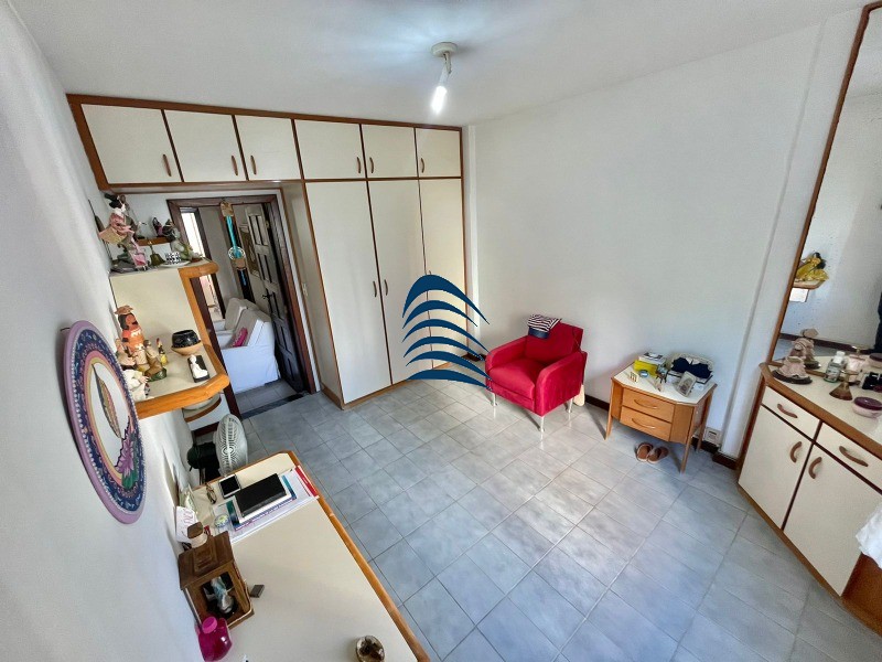 Apartamento à venda com 4 quartos, 125m² - Foto 2