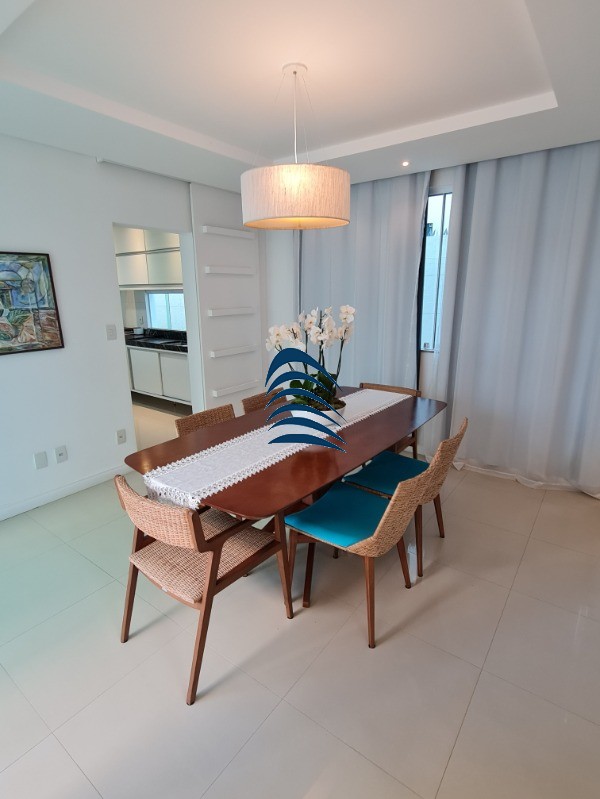 Casa à venda com 5 quartos, 263m² - Foto 7