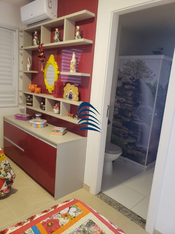 Casa à venda com 4 quartos, 370m² - Foto 7