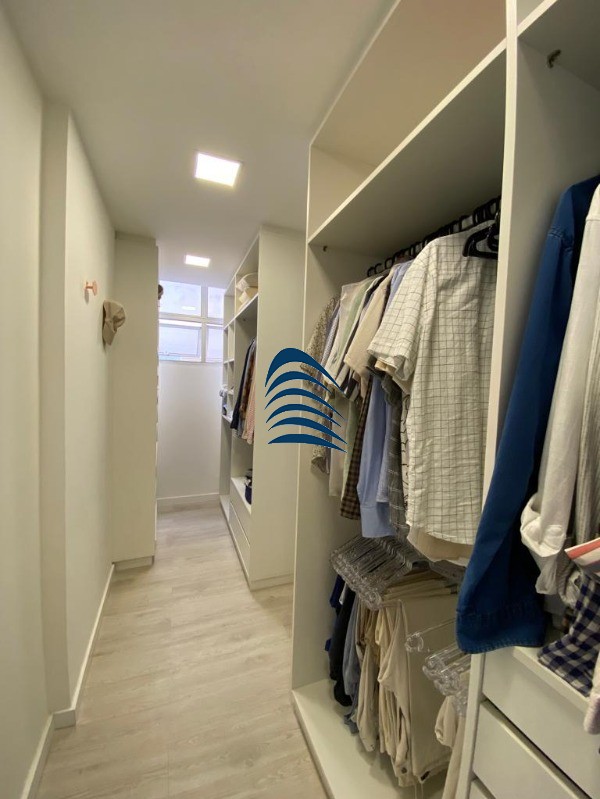 Apartamento à venda com 3 quartos, 239m² - Foto 17