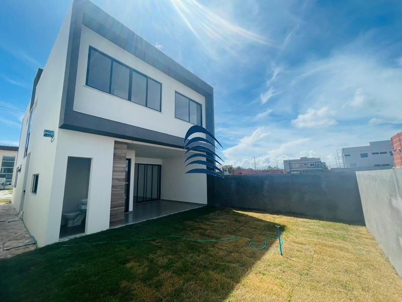 Casa à venda com 4 quartos, 184m² - Foto 9