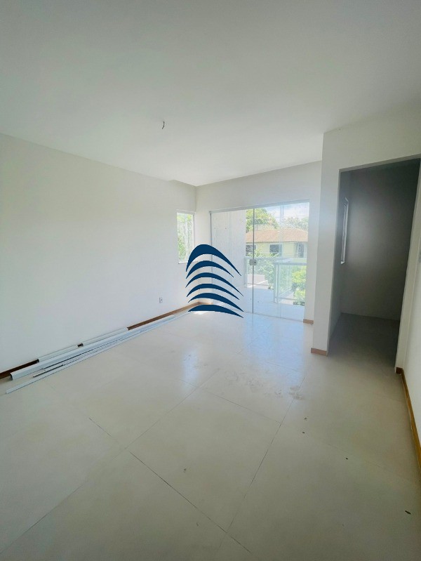 Casa à venda com 4 quartos, 180m² - Foto 10