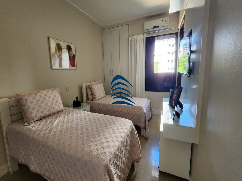 Apartamento à venda com 4 quartos, 220m² - Foto 29