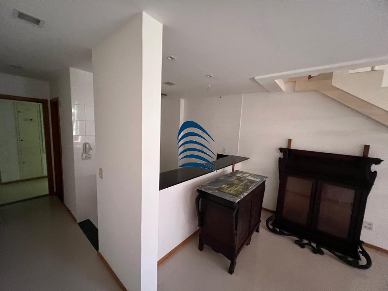 Apartamento à venda com 1 quarto, 64m² - Foto 4