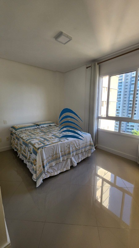 Apartamento à venda com 3 quartos, 110m² - Foto 17