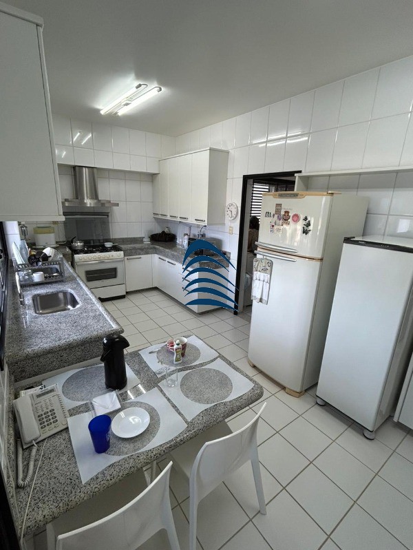 Apartamento à venda com 4 quartos, 300m² - Foto 7