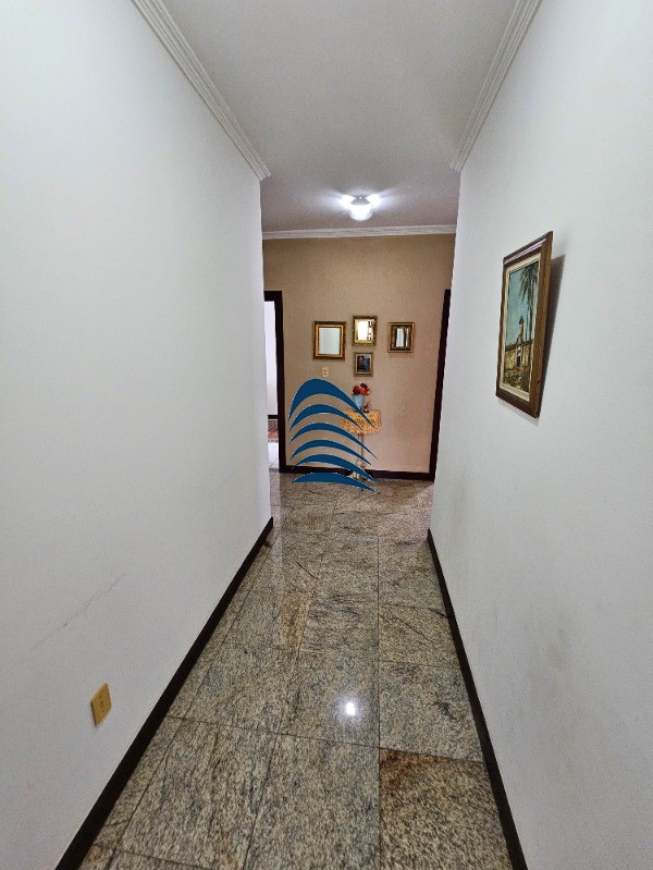 Casa à venda com 5 quartos, 286m² - Foto 19