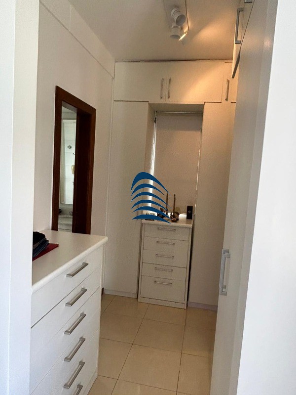 Apartamento à venda com 4 quartos, 300m² - Foto 23