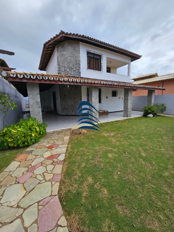 Casa à venda com 5 quartos, 286m² - Foto 1