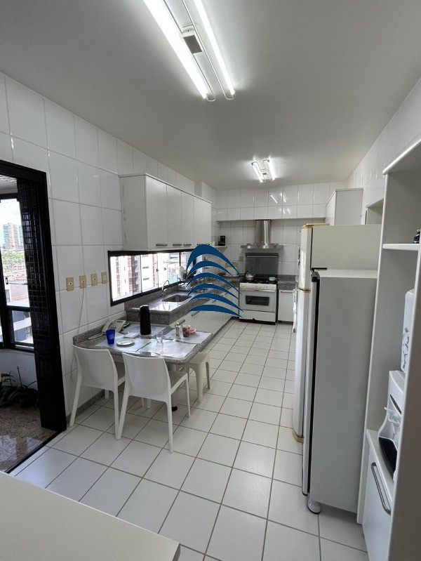 Apartamento à venda com 4 quartos, 300m² - Foto 27