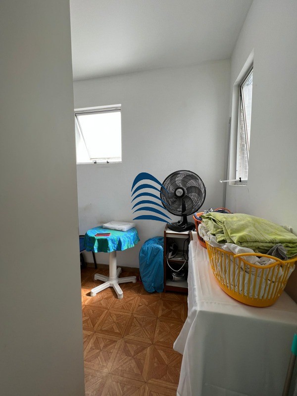 Apartamento à venda com 4 quartos, 188m² - Foto 3