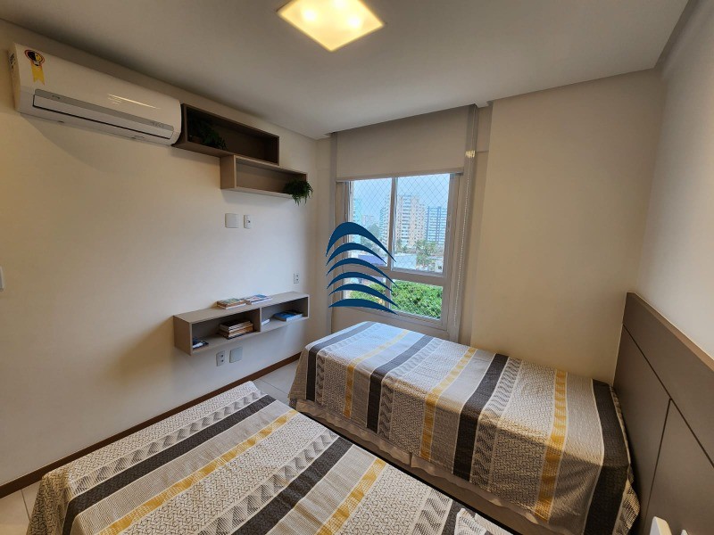 Apartamento à venda com 2 quartos, 82m² - Foto 2