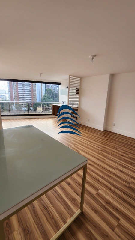 Apartamento à venda com 2 quartos, 98m² - Foto 27