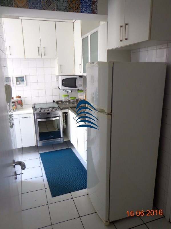 Apartamento à venda com 2 quartos, 67m² - Foto 6