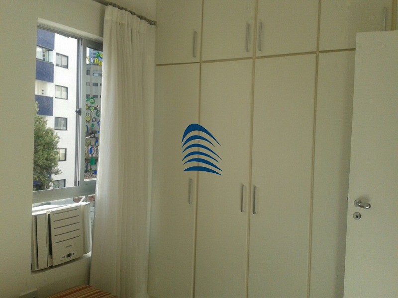 Apartamento à venda com 2 quartos, 67m² - Foto 11