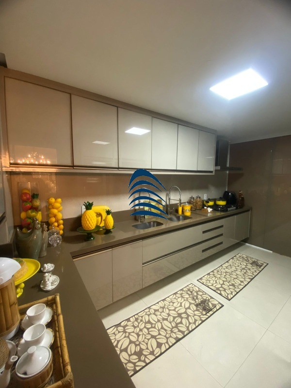 Apartamento à venda com 3 quartos, 200m² - Foto 37