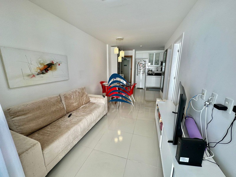 Apartamento à venda com 1 quarto, 48m² - Foto 2