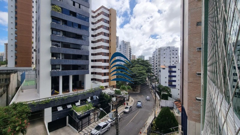 Apartamento à venda com 2 quartos, 85m² - Foto 9