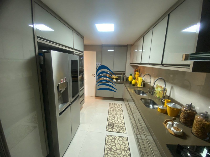 Apartamento à venda com 3 quartos, 200m² - Foto 36