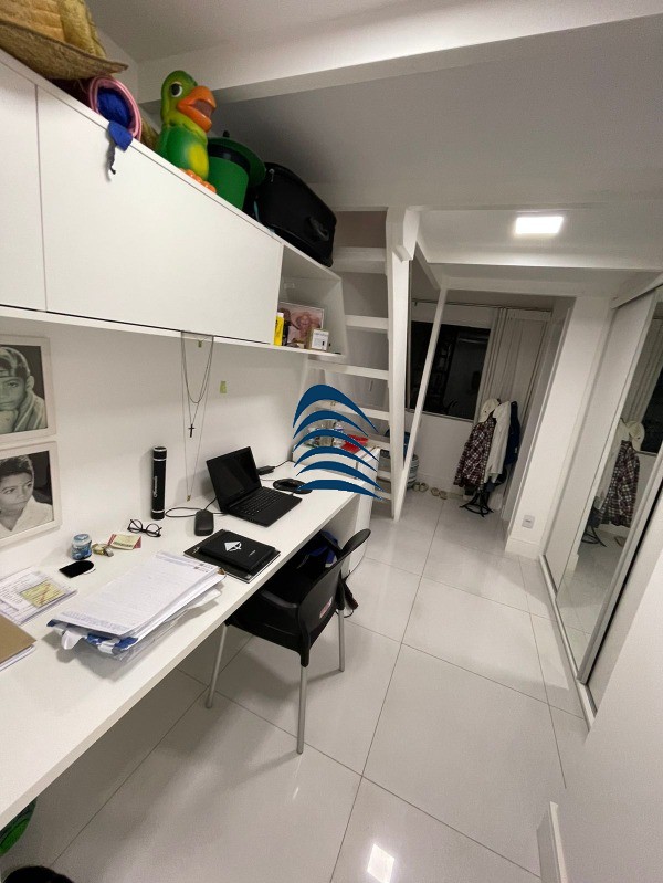 Casa à venda com 4 quartos, 270m² - Foto 24