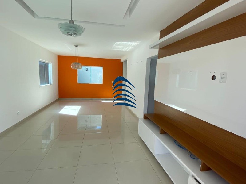 Casa à venda com 3 quartos, 160m² - Foto 3