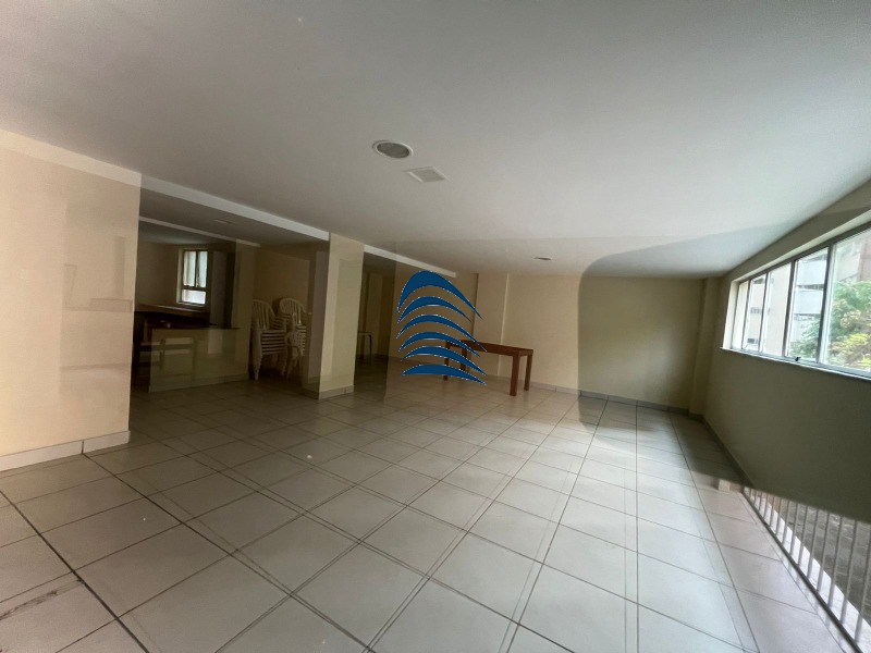 Apartamento à venda com 2 quartos, 95m² - Foto 18