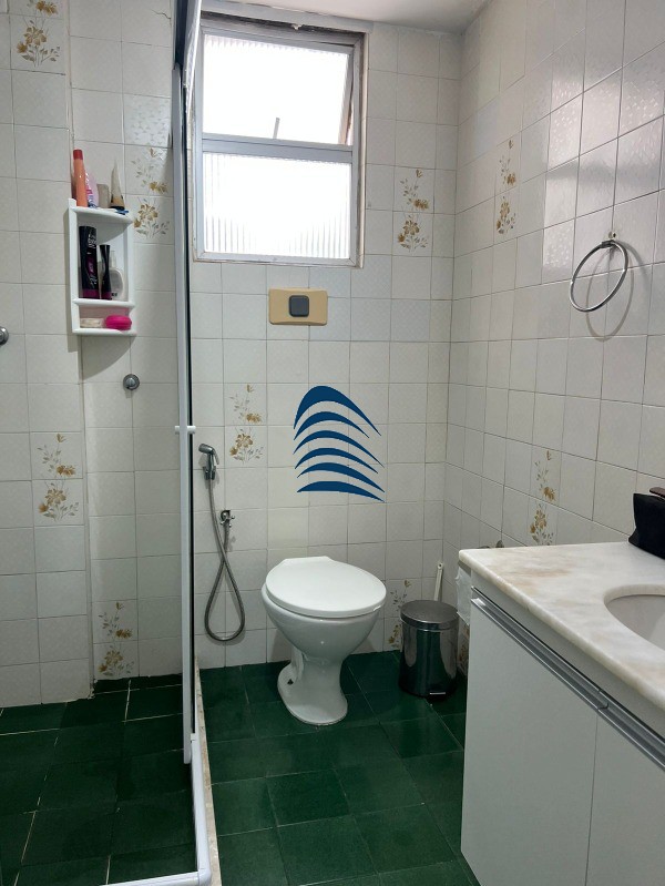 Apartamento à venda com 2 quartos, 95m² - Foto 2