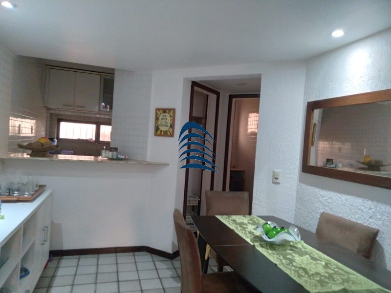 Apartamento à venda com 3 quartos, 110m² - Foto 1