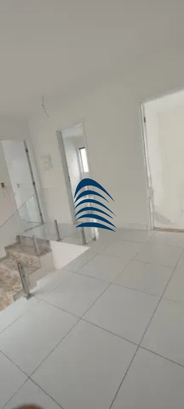 Casa à venda com 3 quartos, 155m² - Foto 4