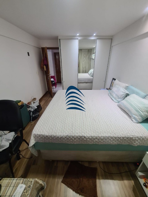 Apartamento à venda com 2 quartos, 72m² - Foto 9