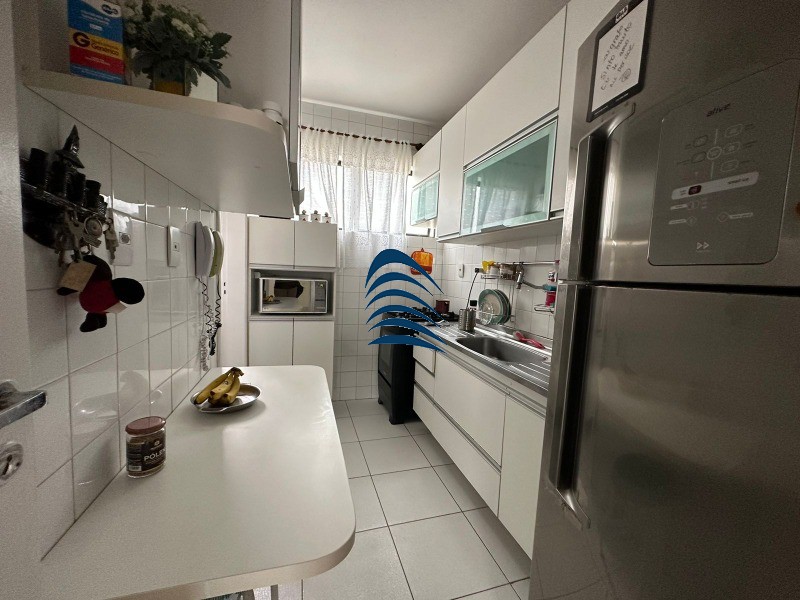 Apartamento à venda com 3 quartos, 97m² - Foto 8