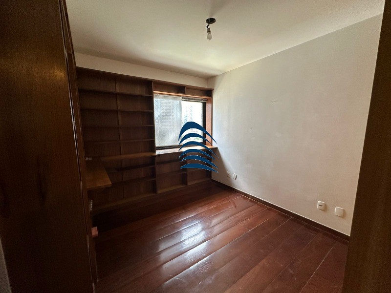 Apartamento à venda com 4 quartos, 172m² - Foto 28