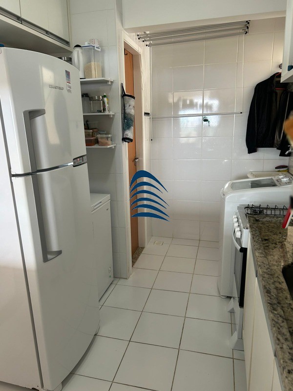 Apartamento à venda com 3 quartos, 72m² - Foto 8