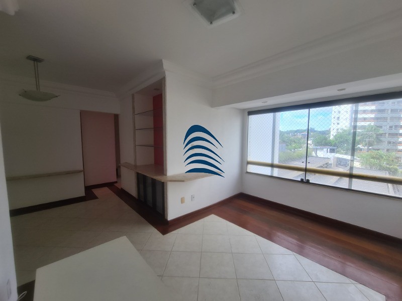 Apartamento à venda com 3 quartos, 85m² - Foto 1