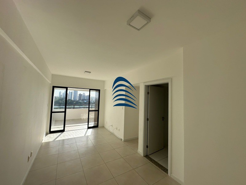 Apartamento à venda com 2 quartos, 78m² - Foto 13